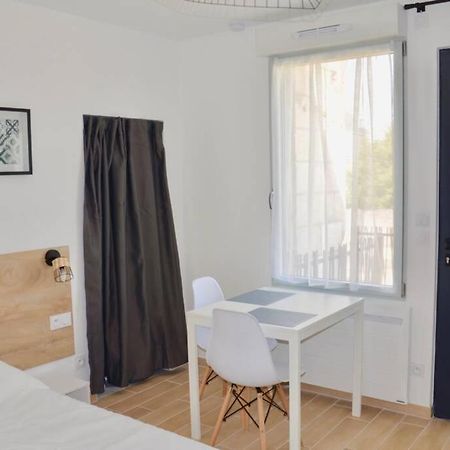 Superbe Studio Idealement Situe ! Avoine Dış mekan fotoğraf
